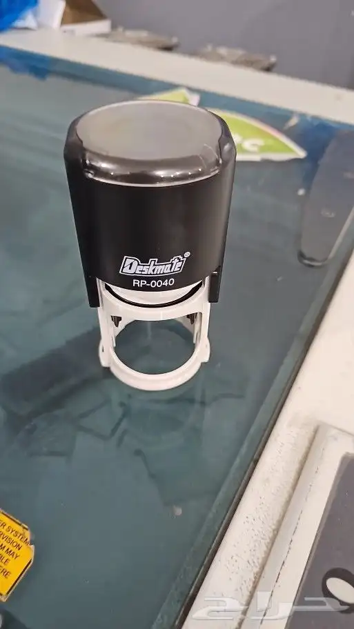 اختام بنر جامعة استكر لصق استكر سيارات لوحات اكرليك فواتير 9