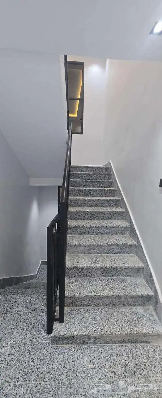 عمارة للبيع زاوية 12