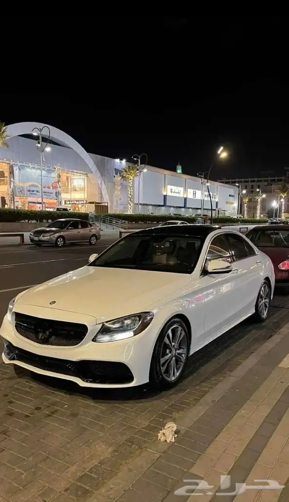 للبيع مرسيدس C300 كت 63 AMG أمريكي 2