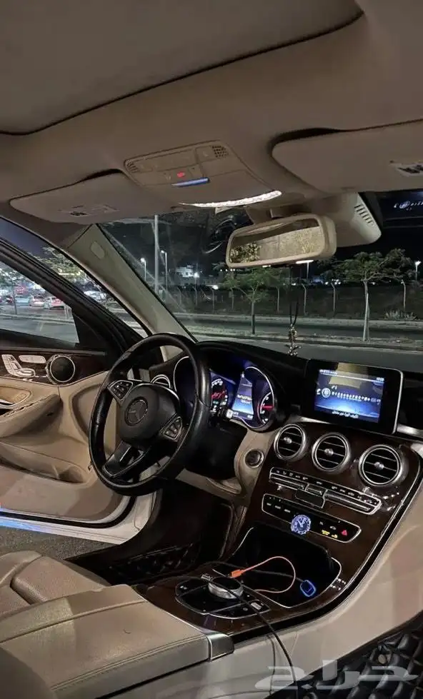 للبيع مرسيدس C300 كت 63 AMG أمريكي 7