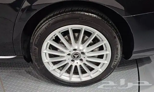 مرسيدس-بنز E250 2022 استيراد كوريا - معرض العصيمي 15