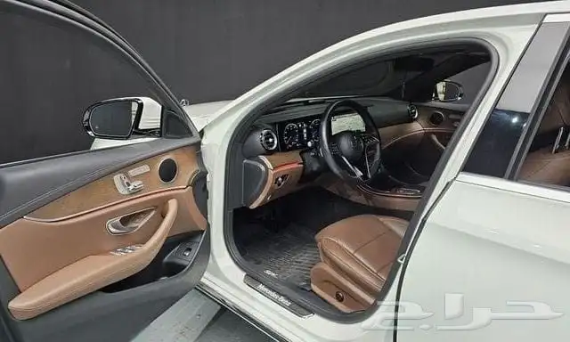 مرسيدس-بنز E250 2022 استيراد كوريا - معرض العصيمي 5