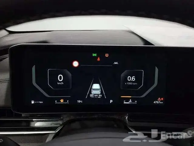 كيا كرنفال 2025 5