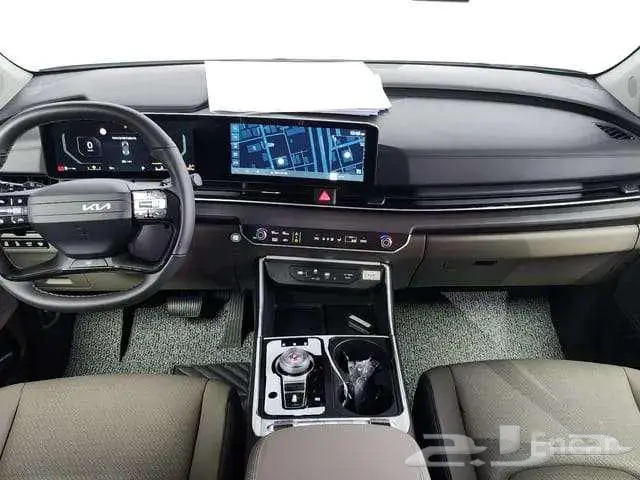 كيا كرنفال 2025 3