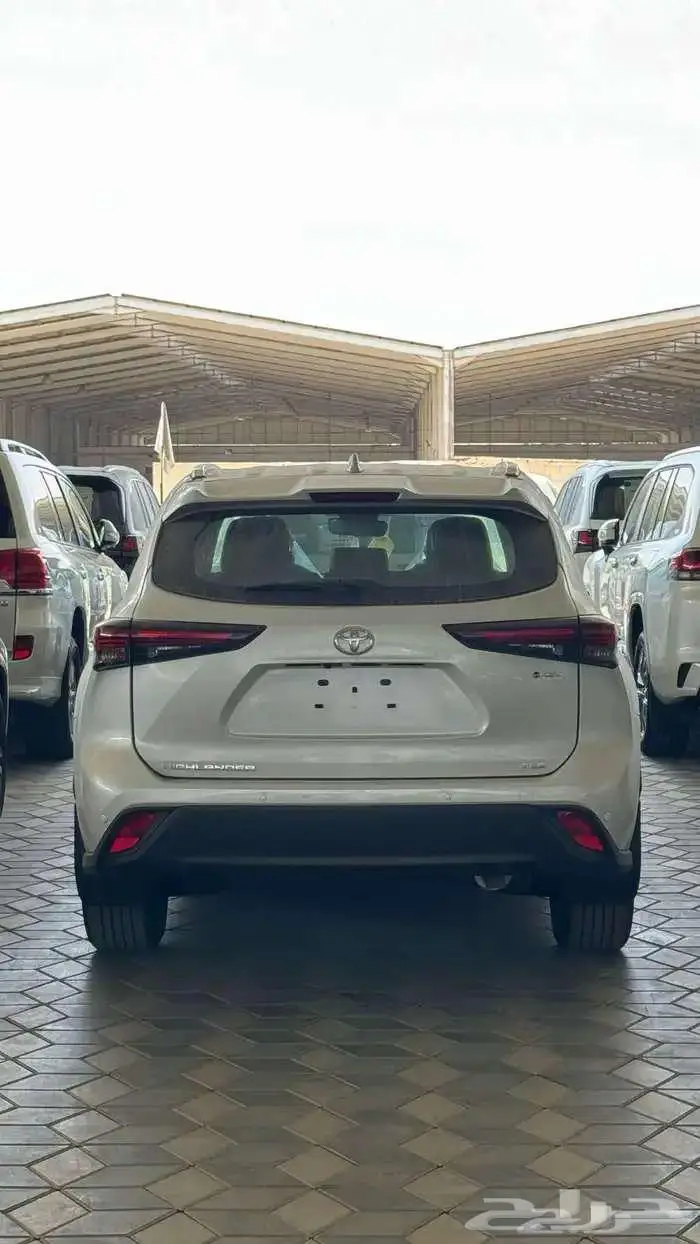 تويوتا هايلاندر GLE نص فل 2025 كاش واقساط عروض بنك الانماء 1
