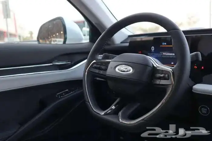فورد تورس امبيانتي 2025 7