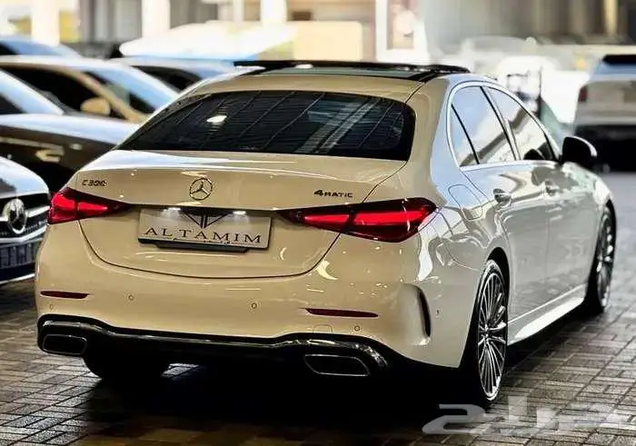 مرسيدس بنز الموديل C 300 AMG 2023 (نمويل - كاش ) 4