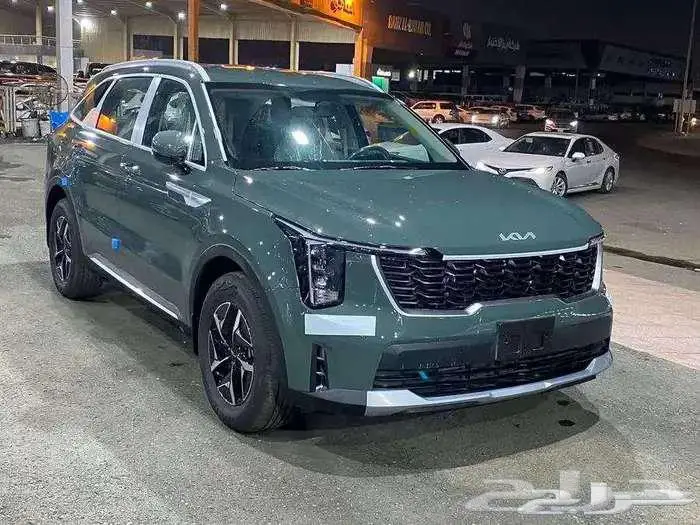 كيا سورنتو ستاندر هايبرد 1.6 تيربو موديل 2024 0