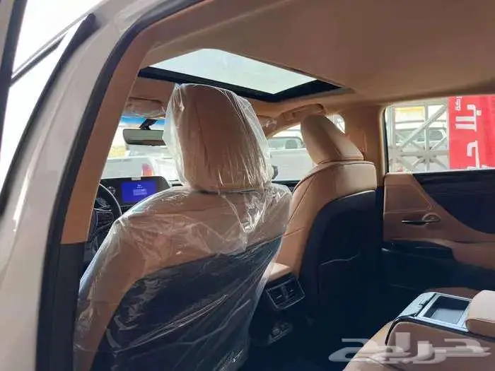 لكزس اي اس 250 AA استندر 2025 سعودي بالنقد والتقسيط 8