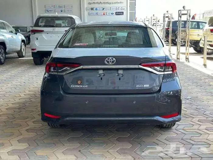 تويوتا كورلا Xli 2.0 طيس بنزين 2025 بالنقد والتقسيط 6