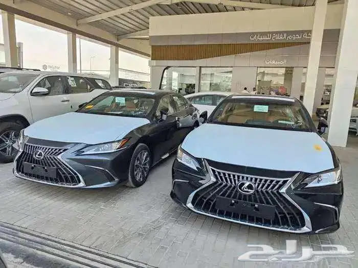 لكزس ES 250 AA ستاندر 2025 سعودي 1