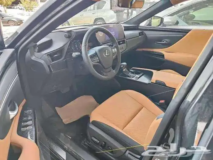 لكزس ES 250 AA ستاندر 2025 سعودي 6