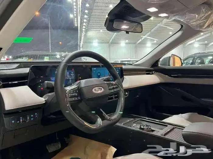 فورد تورس امبيانتي2025 كاش او أقساط ..أو بنوك 9