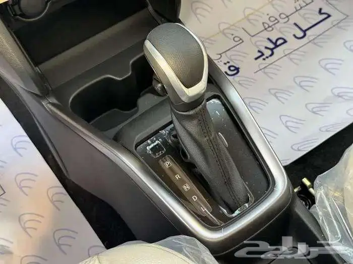 سوزوكي ديزاير استندر GL بنزين 2026 عرض للكميات 5