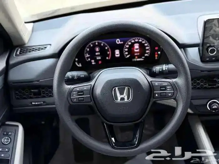 هوندا اكورد ستاندر LX 2025 7