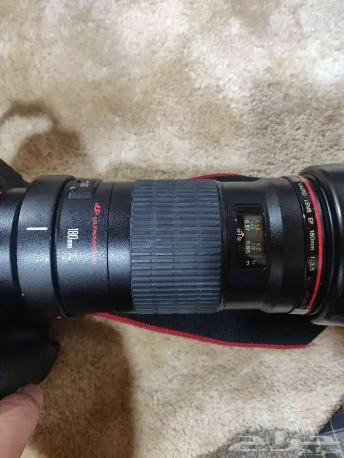 كاميرتين كانون فل فريم 5Dsr وكانون 1Ds مارك 2 ومعاهم عدسات 13
