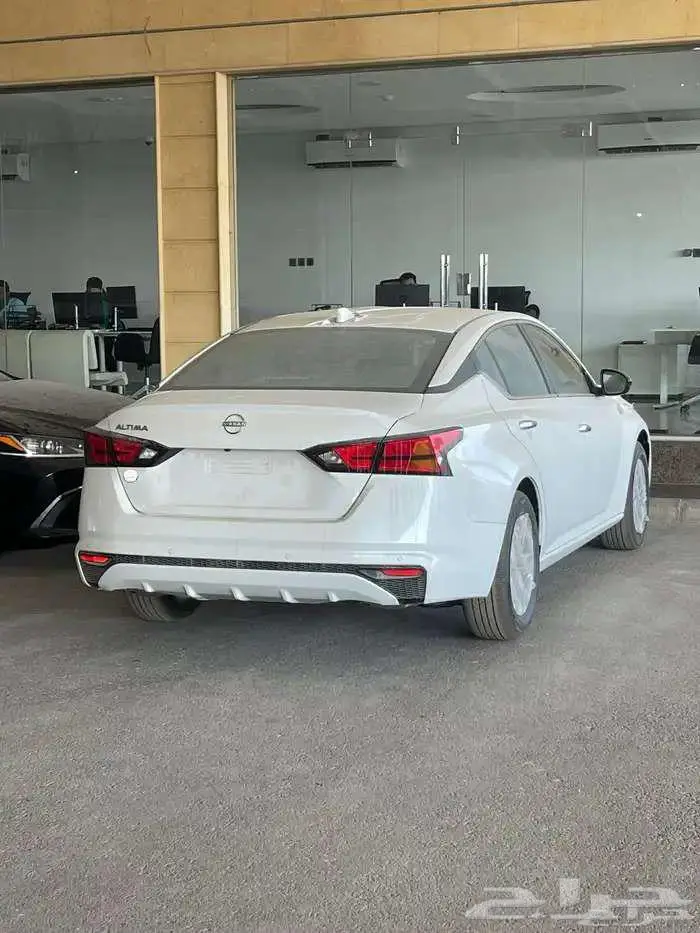 نيسان التيما ستاندر S خليجي موديل 2026 لدى الحسن 2