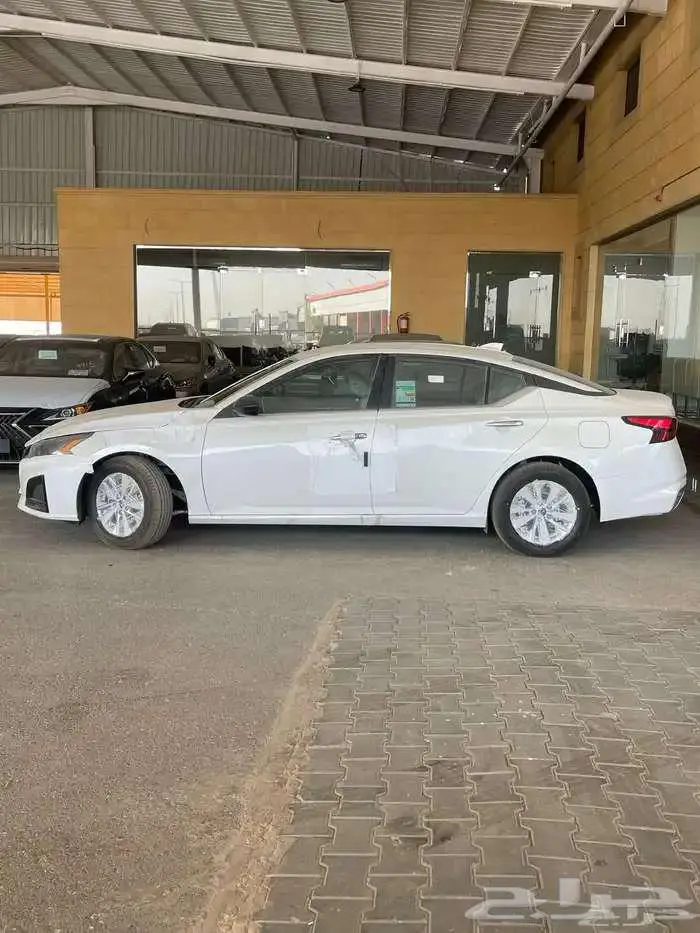 نيسان التيما ستاندر S خليجي موديل 2026 لدى الحسن 1