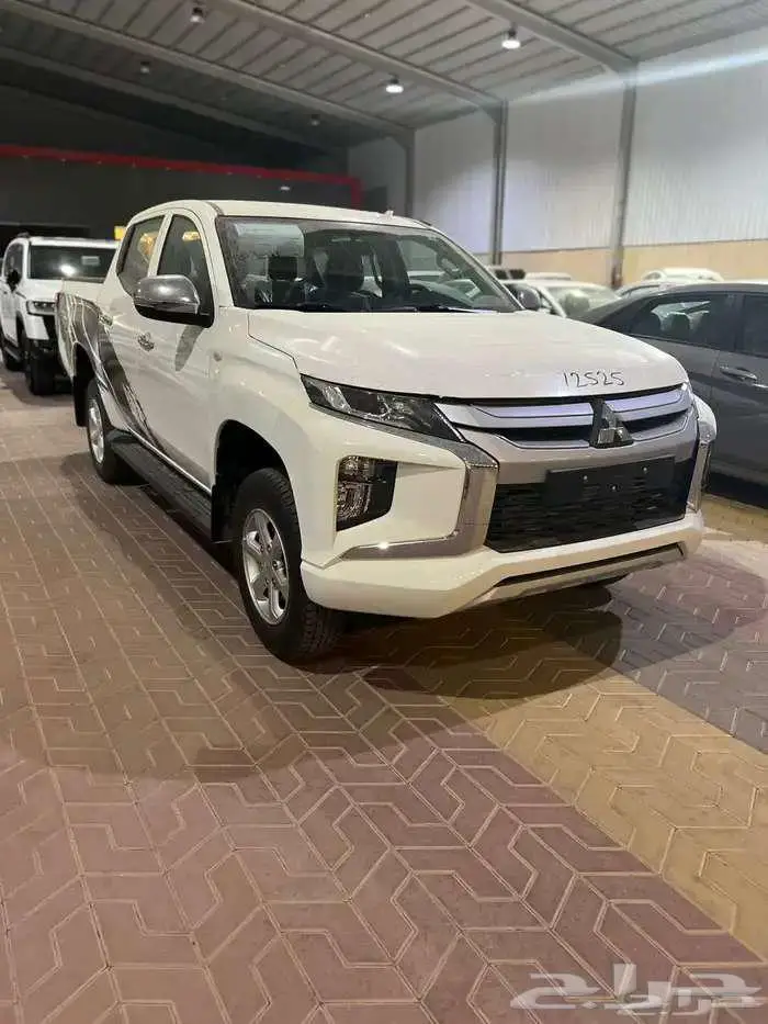 موتسبيشي L200 غمارتين موديل 2023 0