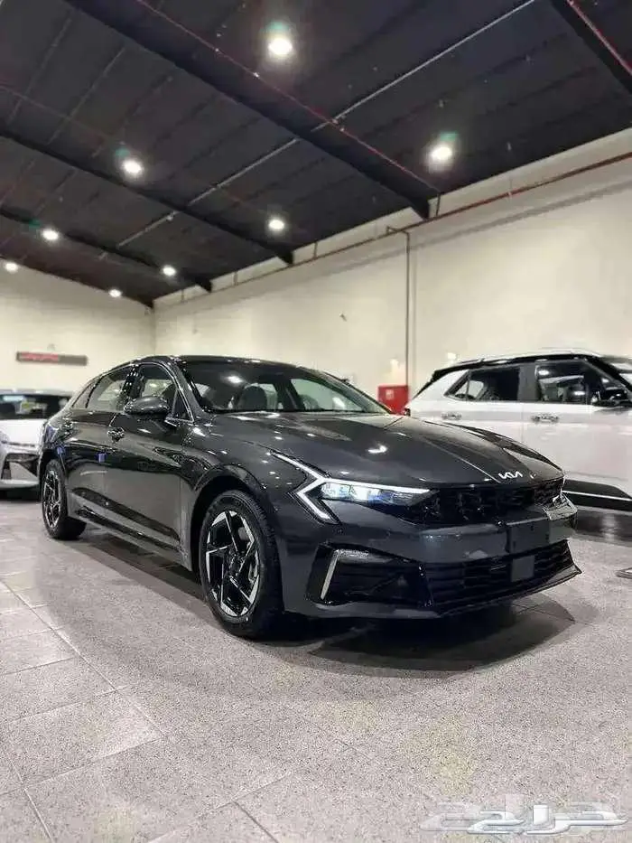 كيا K5 ستاندر مطور 2025 2