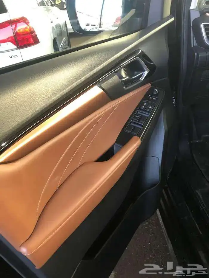 ايسوزو ميكس ديزل 2023 فل كامل مستخدم 6