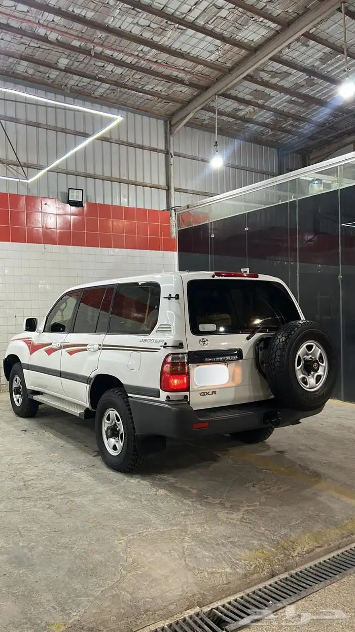 للبيع لاندكروزر 1998 GX.R رقم 1 شرط 3