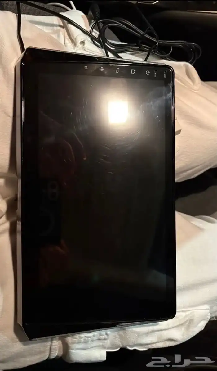 شاشة سياره تركب لجميع السيارات 4