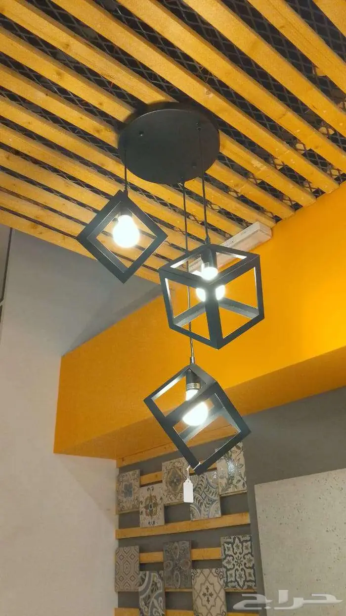 تصفية كبرى على الثريات والإضاءات   كل قطعة فقط ب79 ريال 5
