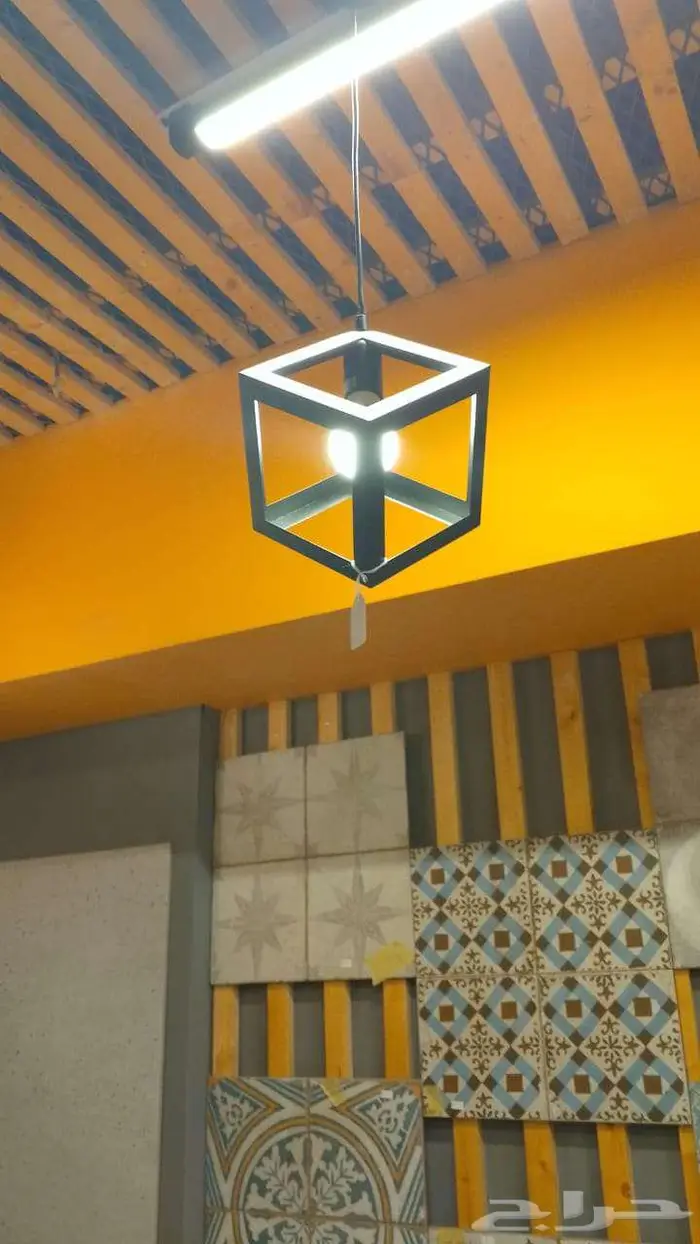 تصفية كبرى على الثريات والإضاءات   كل قطعة فقط ب79 ريال 6