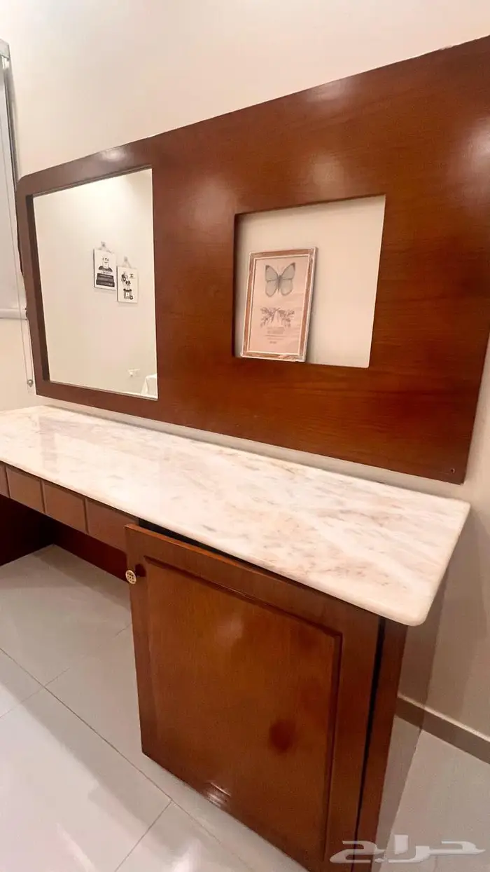 كمودينه ابها 0