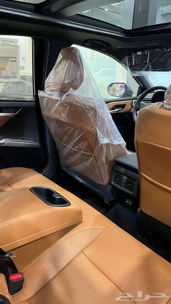 تويوتا كامري جراندي بنزين 2025 6