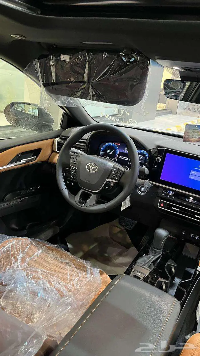 تويوتا كامري جراندي بنزين 2025 3