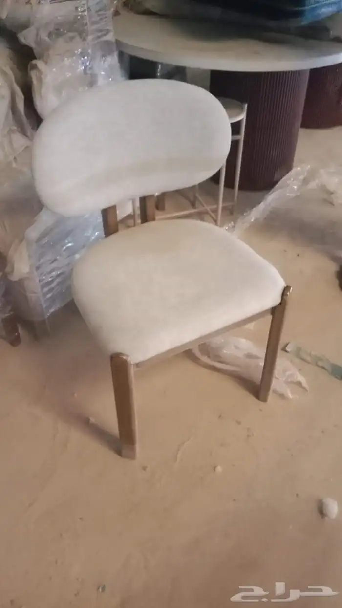 تفصيل جميع نوع طاولات حسب الطلب وشكل 1
