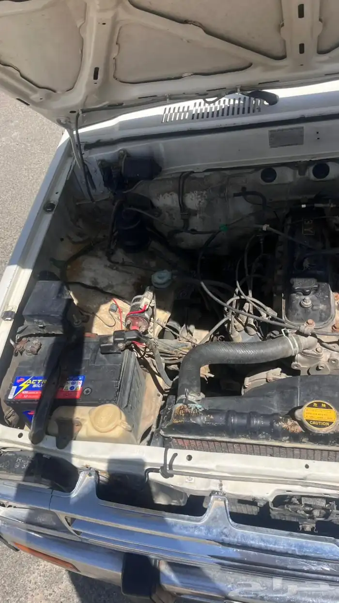 هايلكس 1985 للبيع نظيفه جدآ 21