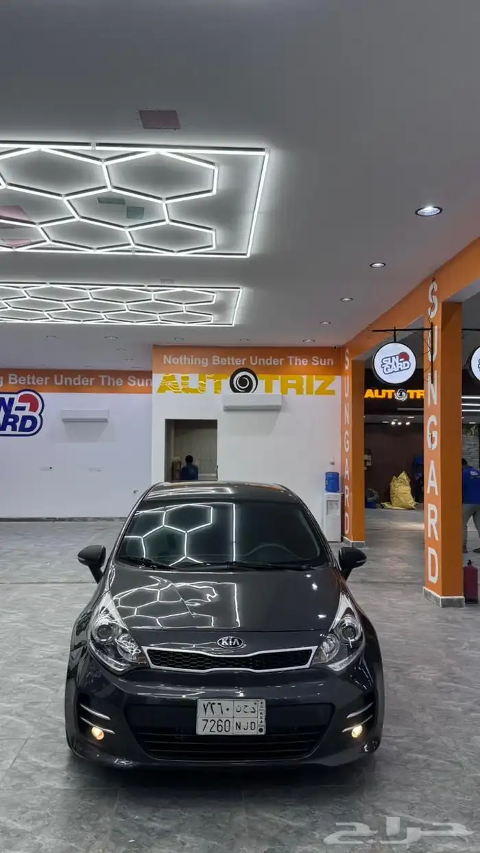 كيا ريو هاتشباك 2016 نص فل 3