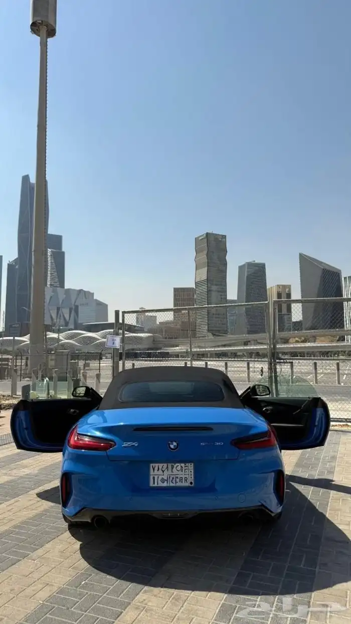 بي ام Z4 موديل 2022 بدي وكالة أول مالك صيانة الوكالة 3