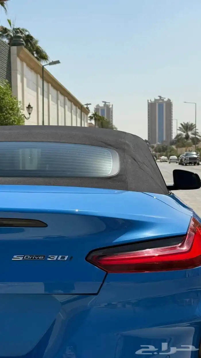 بي ام Z4 موديل 2022 بدي وكالة أول مالك صيانة الوكالة 19