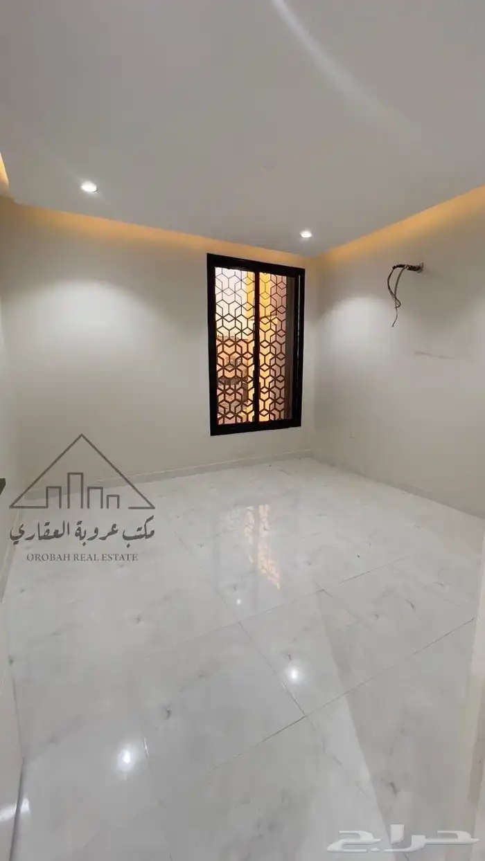 فيلا نص ارض ثلاث ادوار تبوك حي الصفا 11