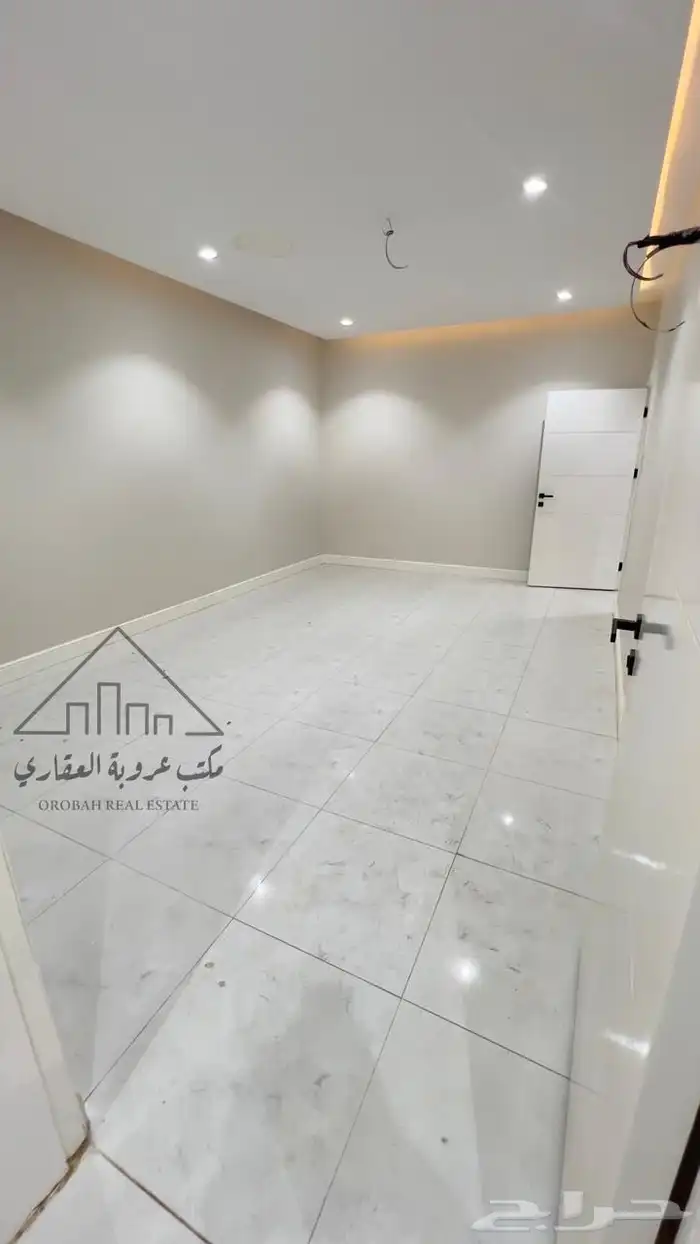 فيلا نص ارض ثلاث ادوار تبوك حي الصفا 13