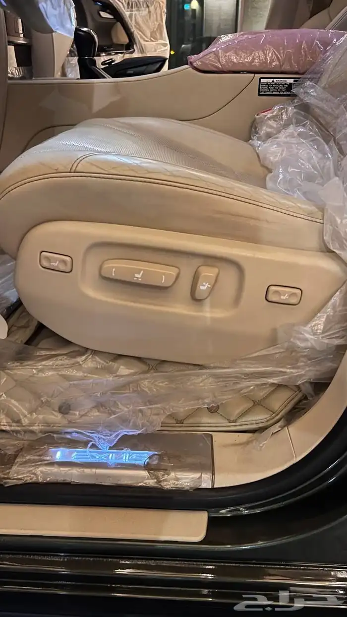 لكزس LX570 2021 فل الفل 28