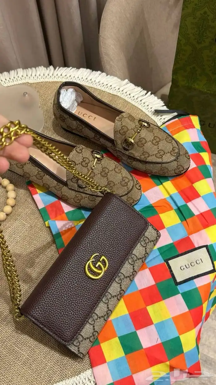 شنط قوتشي موديلات متنوعة السعر شامل التوصيل للمنزل 27