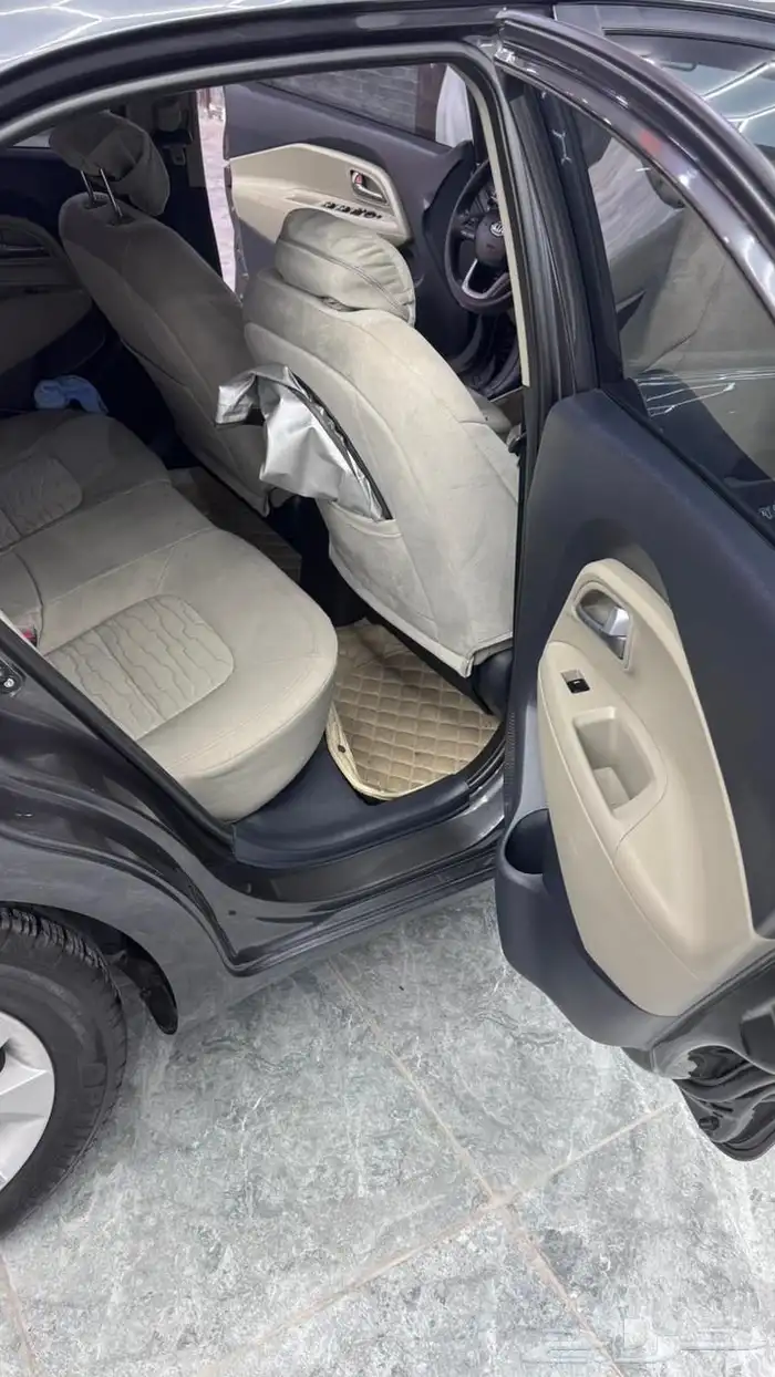 كيا ريو هاتشباك 2016 نص فل 0