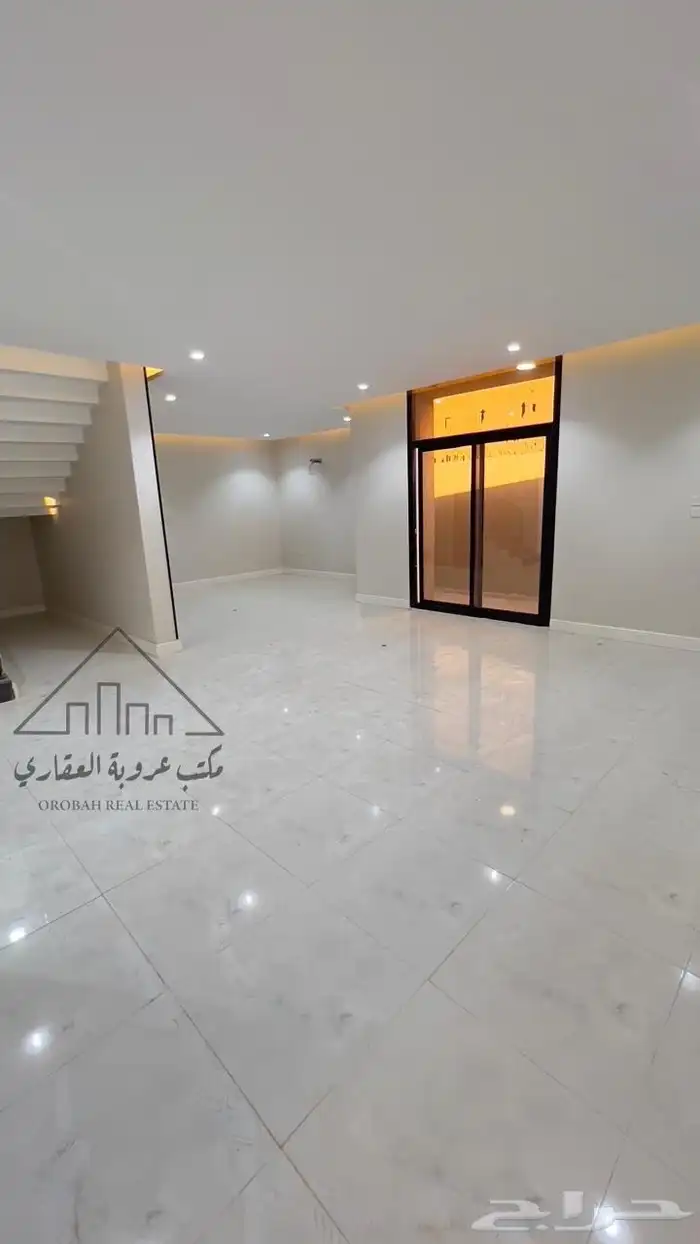 فيلا نص ارض ثلاث ادوار تبوك حي الصفا 12