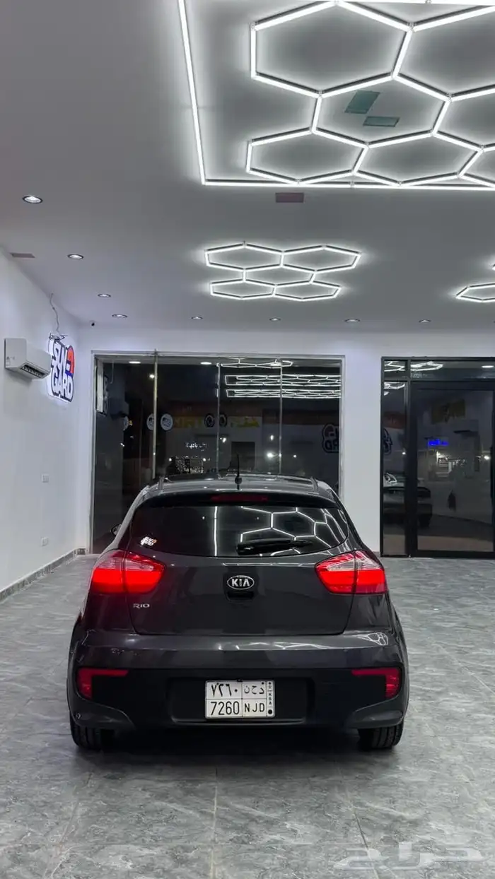 كيا ريو هاتشباك 2016 نص فل 13