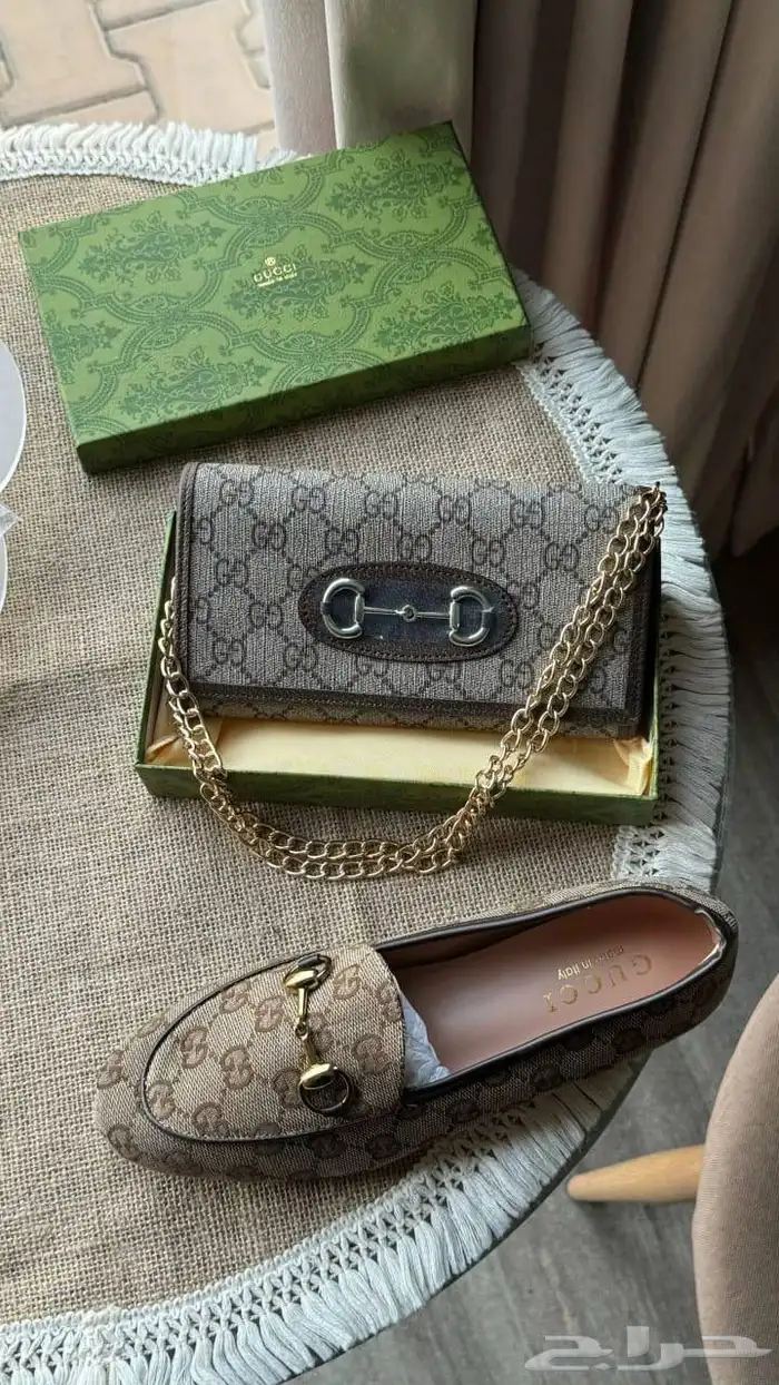 شنط قوتشي موديلات متنوعة السعر شامل التوصيل للمنزل 8