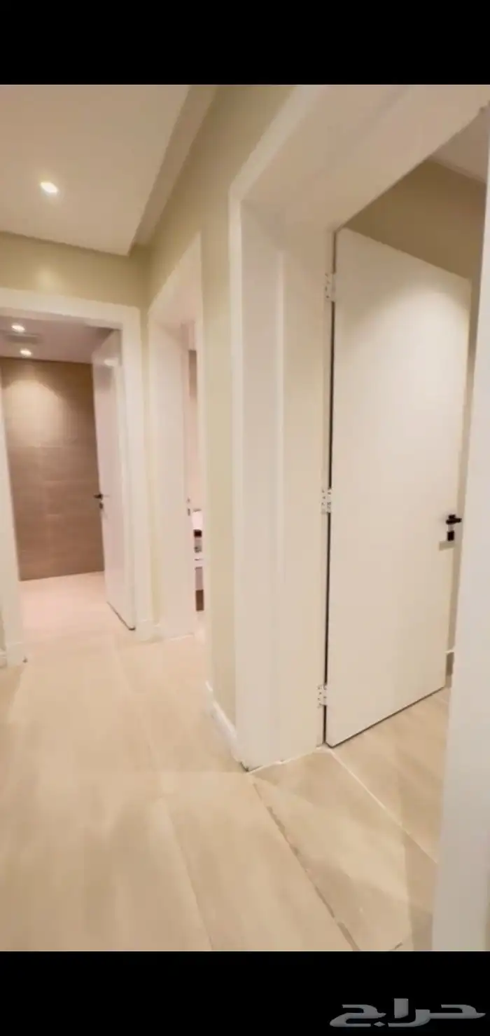 للبيع بحي النرجس شقة تمليك فاخرة شبه جديدة وموثثه 30
