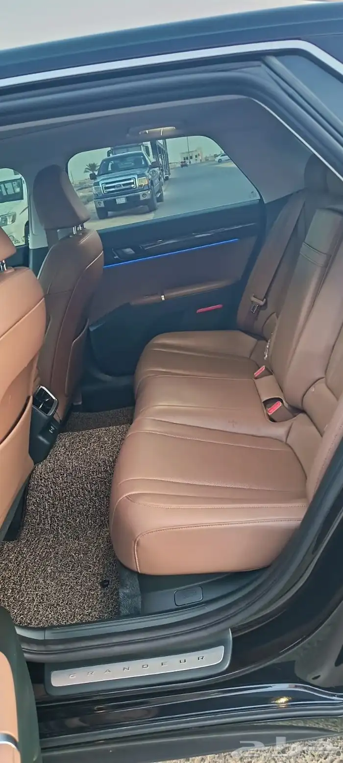 هونداي ازيرا موديل 2023عداد 67الف 6سلندر 7