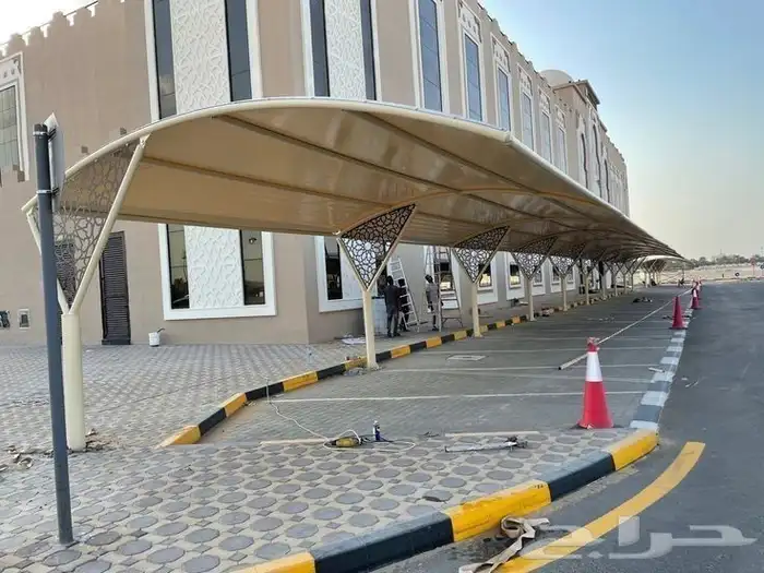 مظلات سيارات وسواتر بيوت الشعر 0