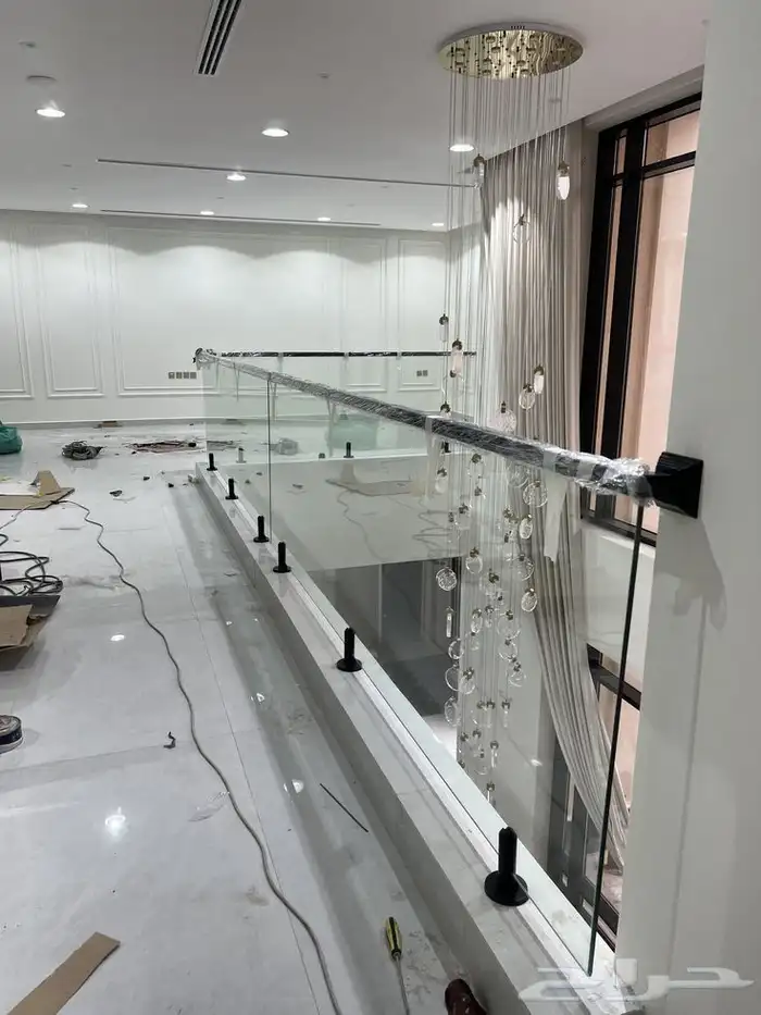 زجاج ابواب زجاج سكريت سور زجاجي حاوجز قزاز glass مكاتب زجاج 4