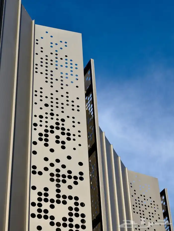 مقاولات عامة وخاصة تركيب وقص كلادينج حديد مظلات سواتر ابوب 6